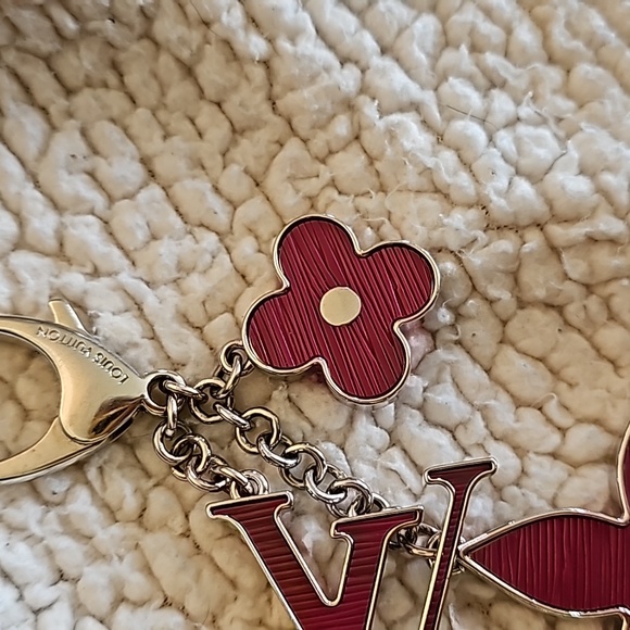 Louis Vuitton Fleur de Monogram Bag Charm - Picture 5 of 5